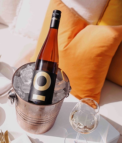 bottle, alcohol, beverage, liquor, wine, wine bottle, beer, glass